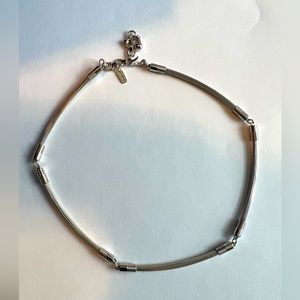 Vintage monet short necklace choker